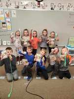 Ms. Harte's Reading Class Makes Slime